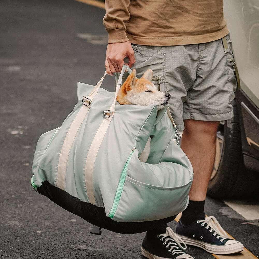 Pet car seat beds are waterproof and easy to clean