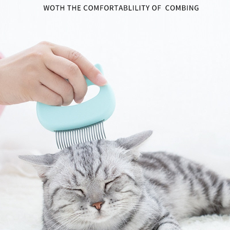 Special hair removal comb for cats to comb cat hair to remove floating hair. It does not stick to the hair and does not shed.