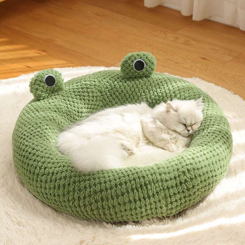 Adorable Frog Shape Wrapped Pet Bed Cat Cave