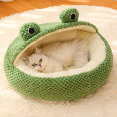 Adorable Frog Shape Wrapped Pet Bed Cat Cave