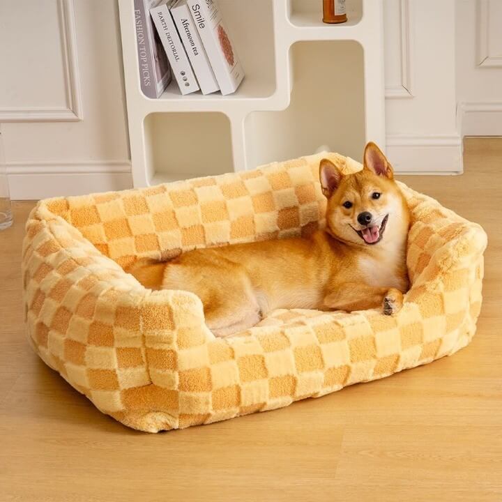 Tufted Comfty Square Checkered Dog & Cat Bed